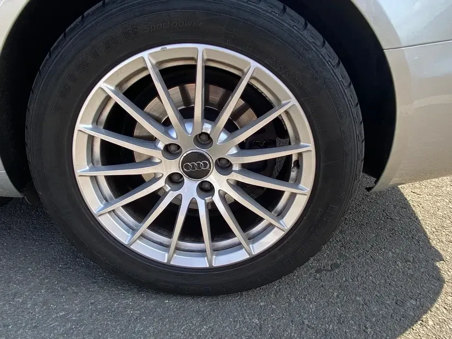 Audi A6 Avant C6 2.7 TDI quattro Aut — imagine 3