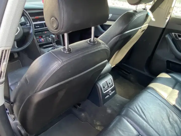 Audi A6 Avant C6 2.7 TDI quattro Aut