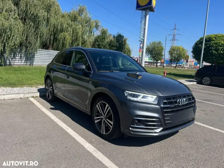 Audi Q5 55 TFSI e quattro S tronic PHEV S Line
