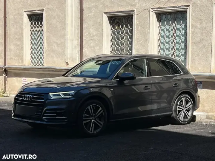 Audi Q5 55 TFSI e quattro S tronic PHEV S Line
