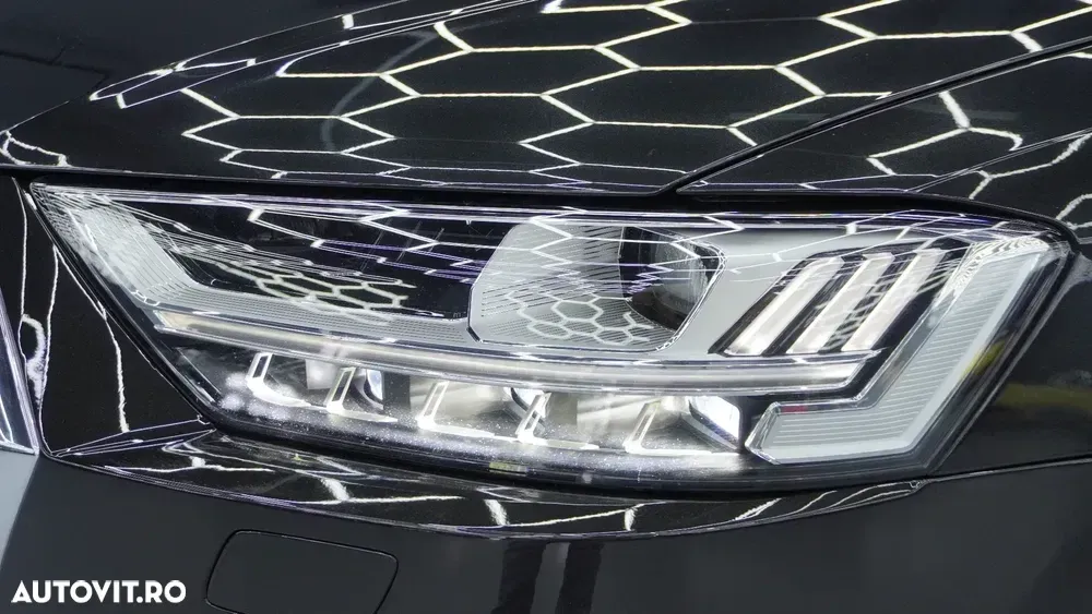Audi A8 D5 3.0 60 TFSI e quattro Tiptronic — imagine 3