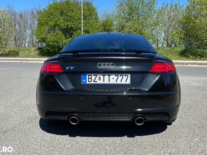 Audi TT S 8S tronic