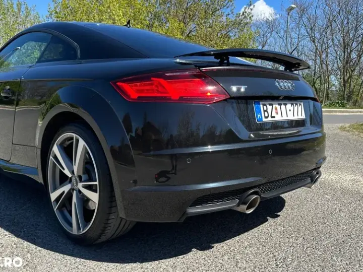 Audi TT S 8S tronic