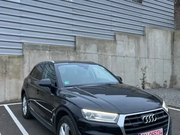Audi Q5 FY