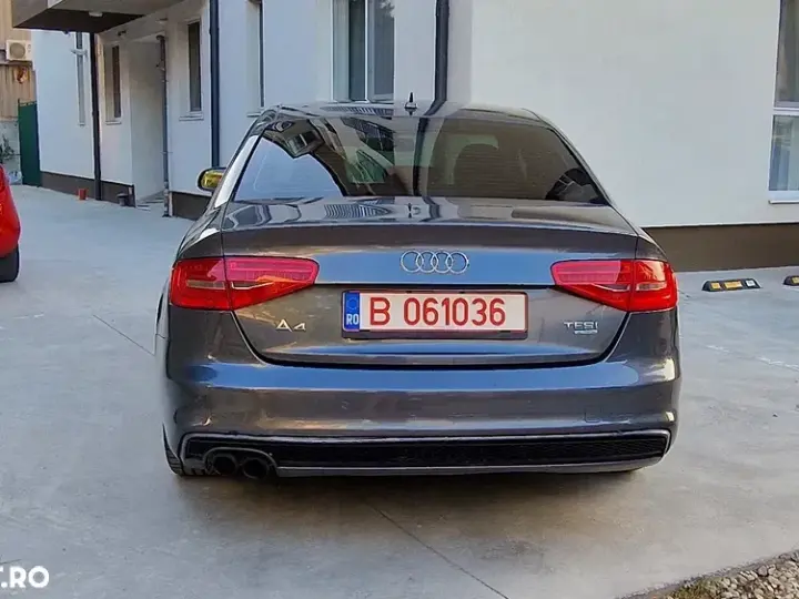 Audi A4 Limuzina B8 2.0 TFSI Quattro Stronic