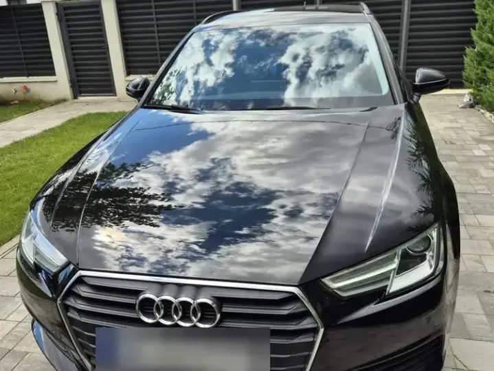 Audi A4 Avant B9 2.0 TDI S tronic