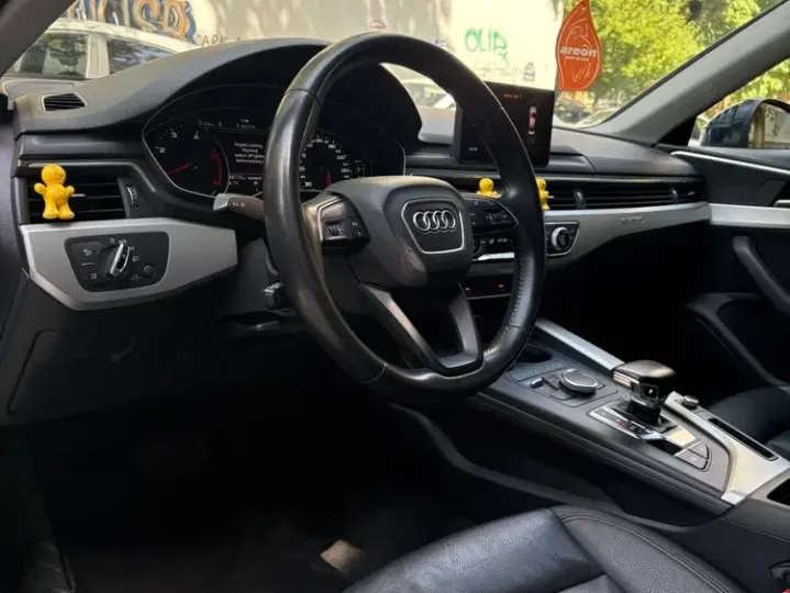Audi A4 Limuzina B9 2.0 TDI quattro S tronic