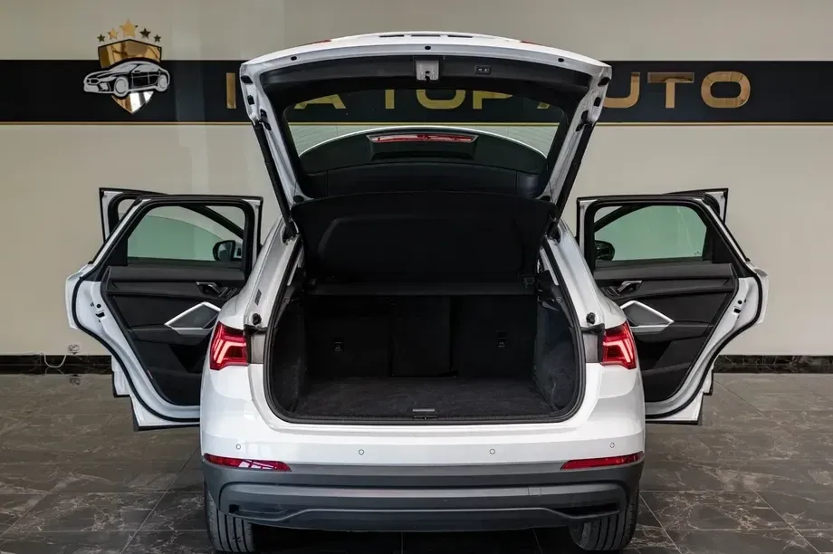 Audi Q3 F3 40 TFSI quattro S tronic S line — imagine 3