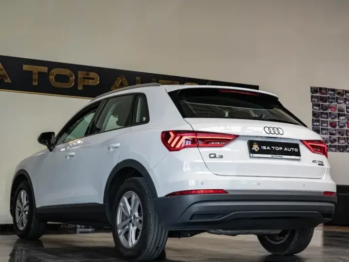 Audi Q3 F3 40 TFSI quattro S tronic S line