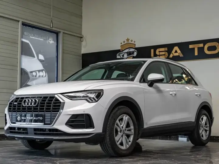 Audi Q3 F3 40 TFSI quattro S tronic S line