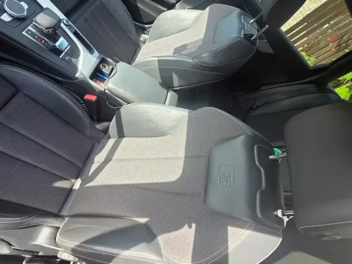 Audi A4 Avant 2.0 TDI quattro S tronic Sport