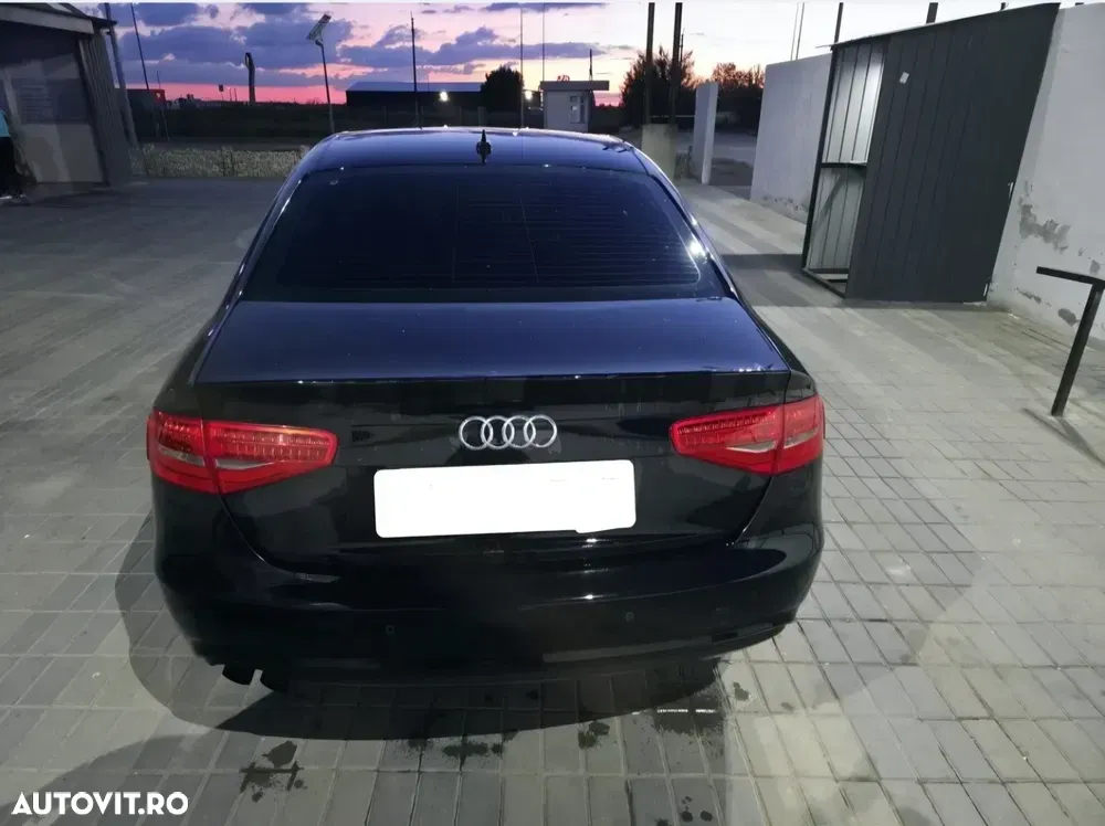 Audi A4 Limuzina B8 1.8 TFSI — imagine 2