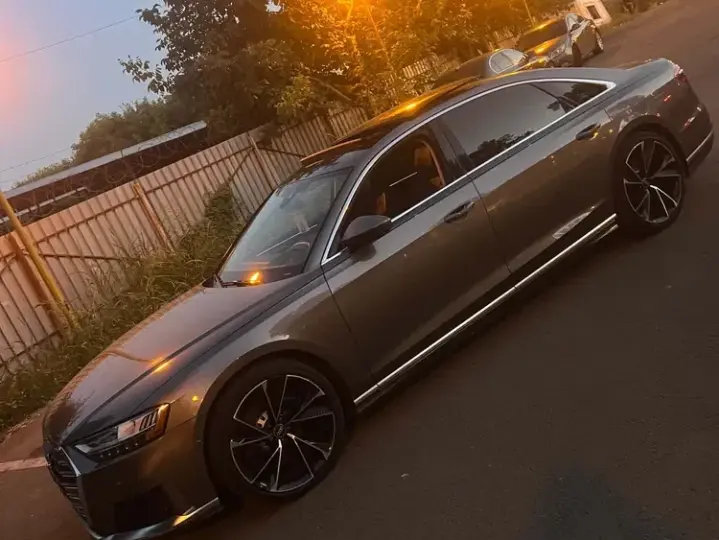 Audi A8 D5 A8L 3.0 55 TFSI quattro Tiptronic