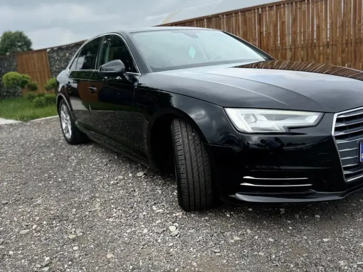 Audi A4 Limuzina B9 2.0 TDI ultra S tronic