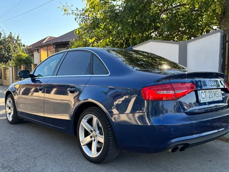 Audi A4 Limuzina B8 2.0 TDI DPF multitronic Attraction — imagine 4
