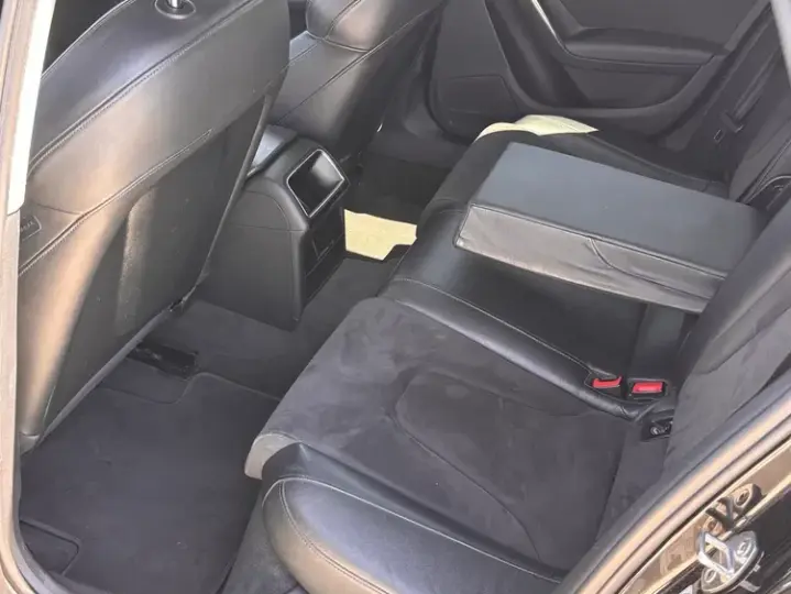 Audi A4 Limuzina B8 1.8 TFSI Multitronic