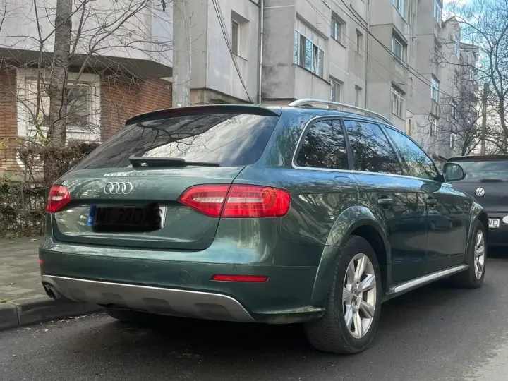 Audi A4 Allroad B8