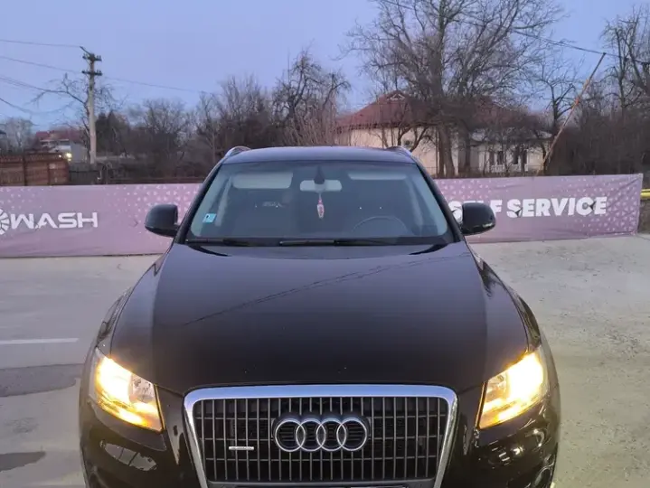 Audi Q5 8R