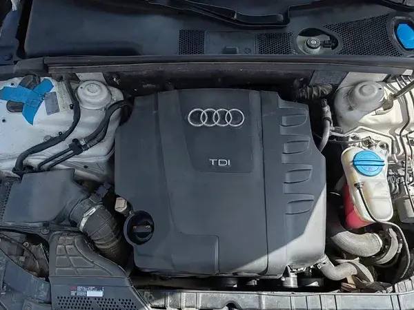 Audi A4 Limuzina