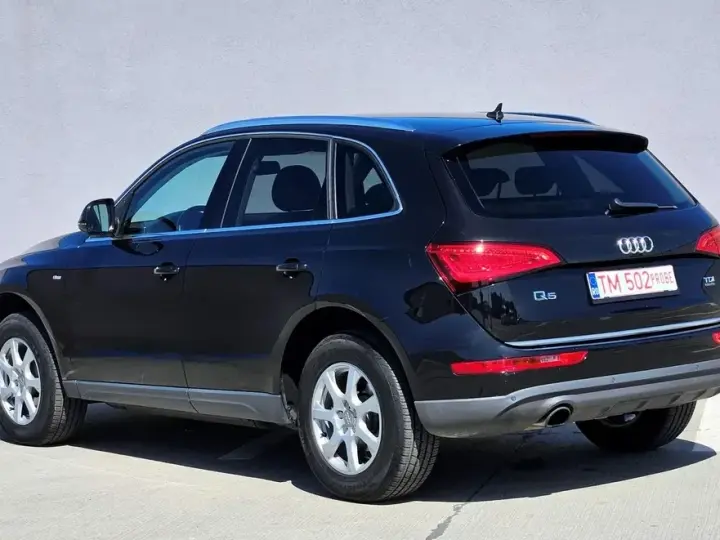 Audi Q5 8R 2.0 TDI Quattro