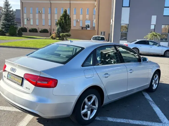 Audi A4 Limuzina B8