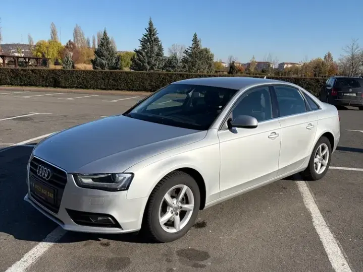 Audi A4 Limuzina B8