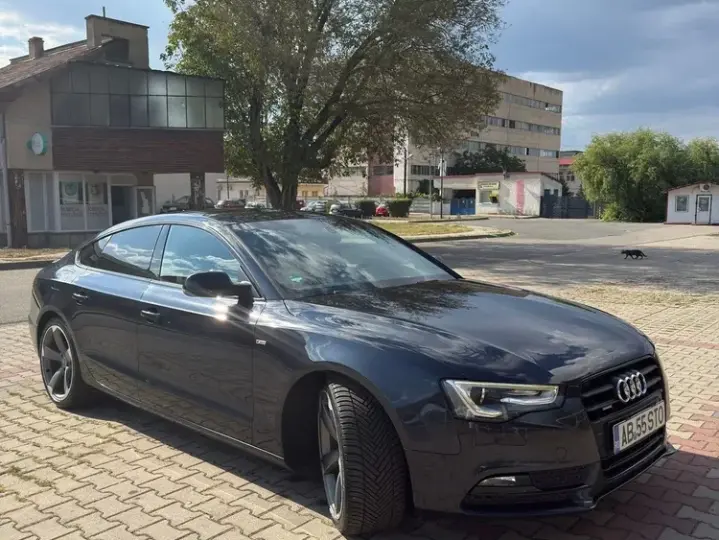 Audi A5 Sportback 8T 2.0 TDI quattro Stronic