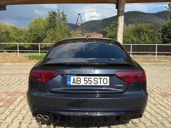 Audi A5 Sportback 8T 2.0 TDI quattro Stronic