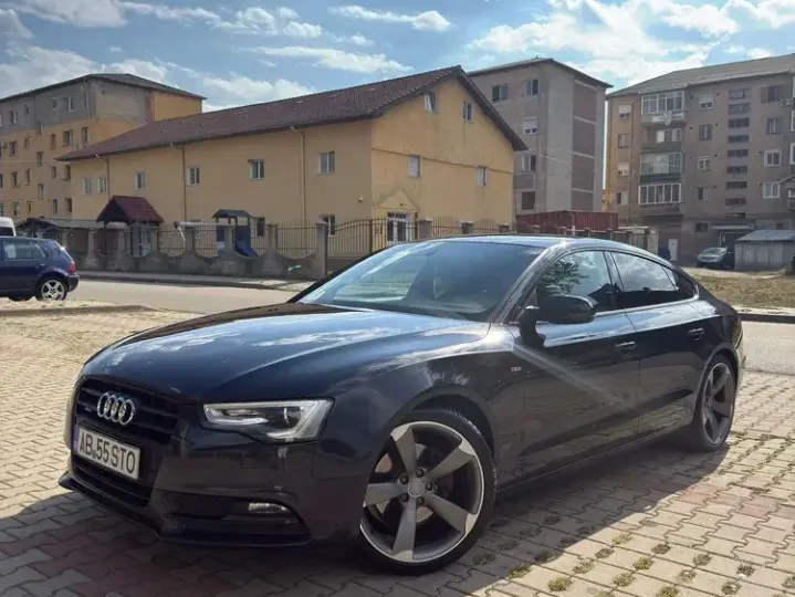 Audi A5 Sportback 8T 2.0 TDI quattro Stronic
