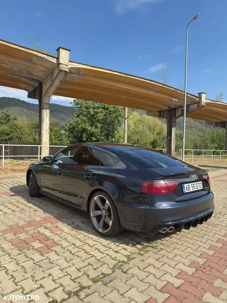 Audi A5 Sportback 8T 2.0 TDI quattro Stronic — imagine 2