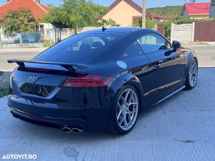 Audi TT S 8J