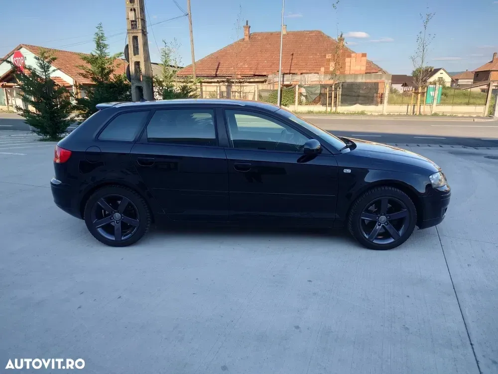 Audi A3 Sportback 8P 2.0 TFSI Ambiente — imagine 5