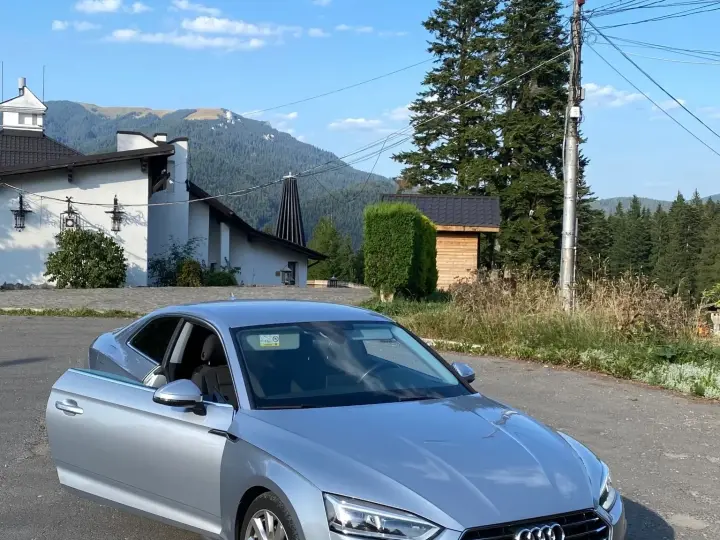 Audi A5 Coupé F5