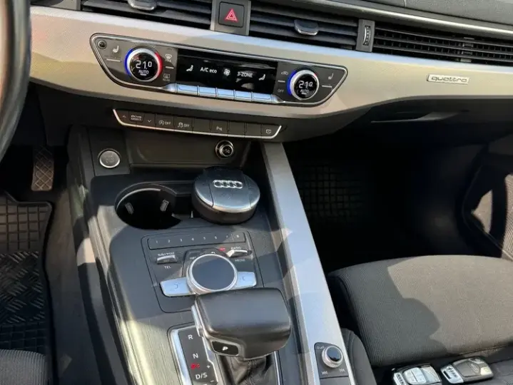 Audi A4 Limuzina B9 2.0 TDI quattro S tronic