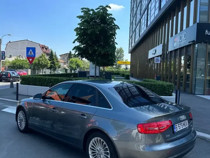 Audi A4 Limuzina B8 2.0 TDIe