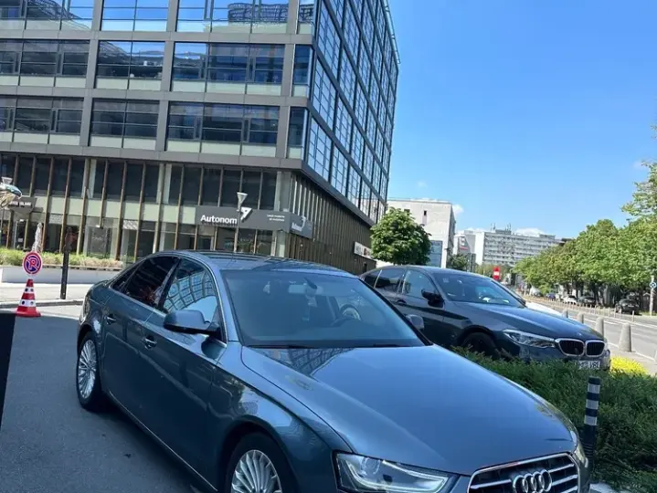 Audi A4 Limuzina B8 2.0 TDIe