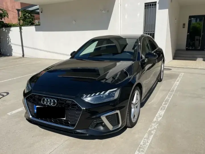 Audi A4 Limuzina B9 35 TFSI S tronic MHEV S Line