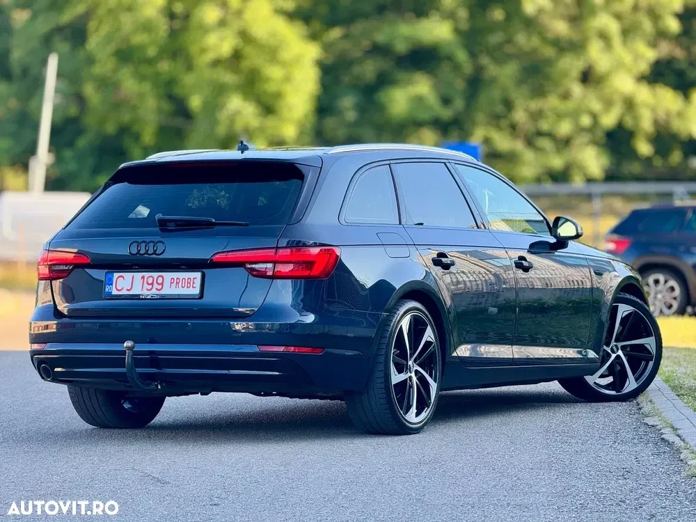 Audi A4 Limuzina 2.0 TDI DPF clean multitronic Attraction — imagine 4