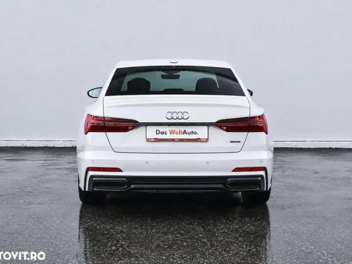 Audi A6 C8