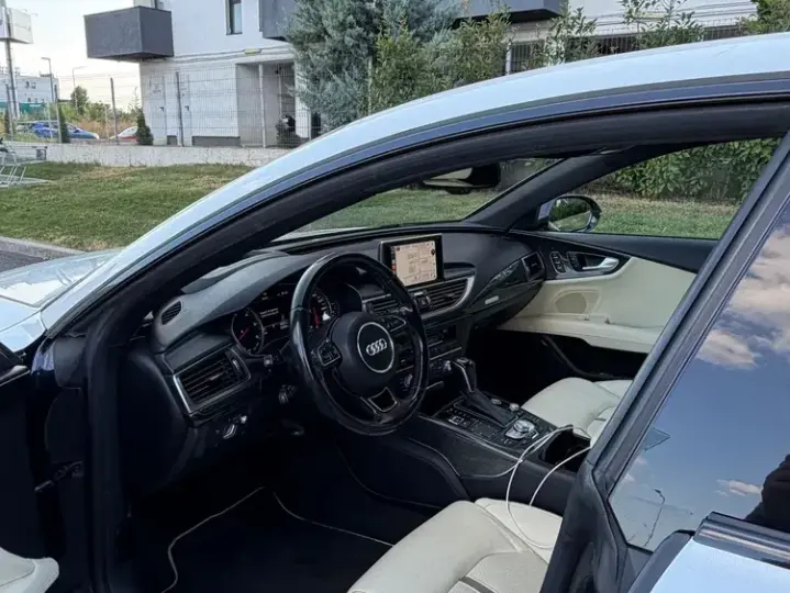 Audi A7 Sportback C7