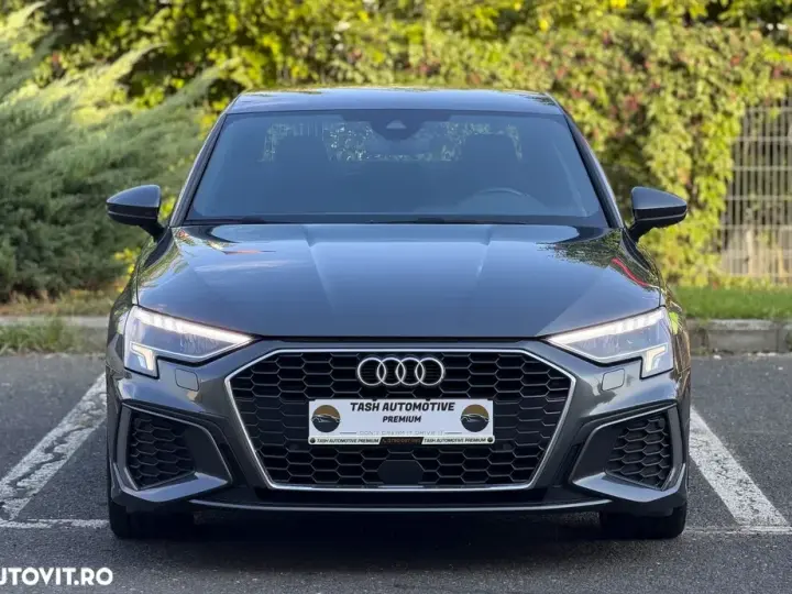 Audi A3 Limuzina 8Y 35 TFSI S tronic S line