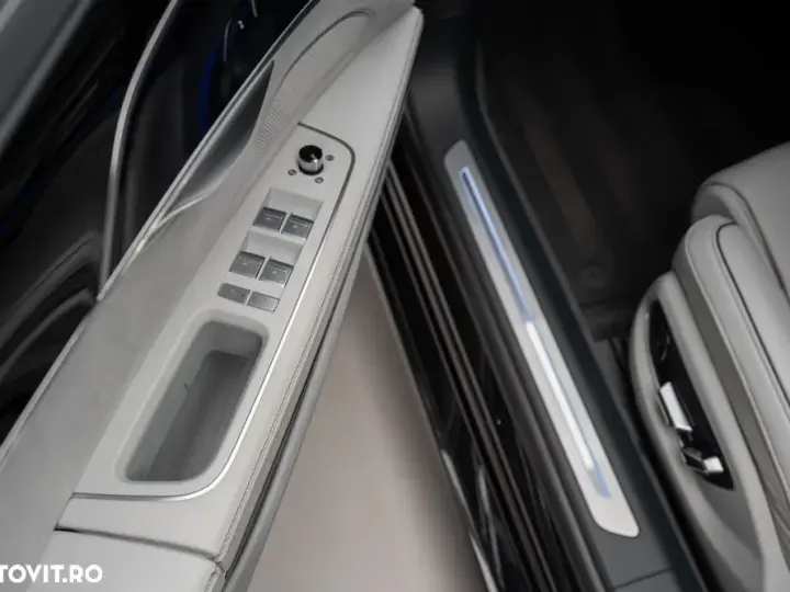 Audi A8 60 TFSI quattro Tiptronic MHEV