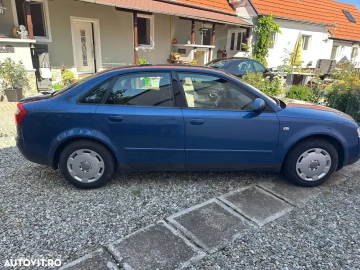 Audi A4 Limuzina
