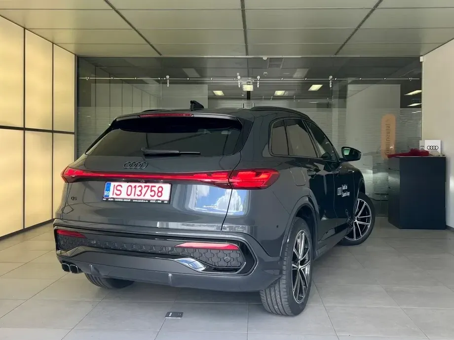 Audi Q5 40 TDI quattro S tronic S line — imagine 5