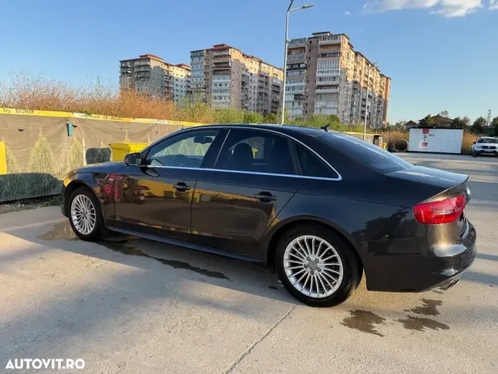Audi A4 Limuzina B8 2.0 TDI quattro Stronic