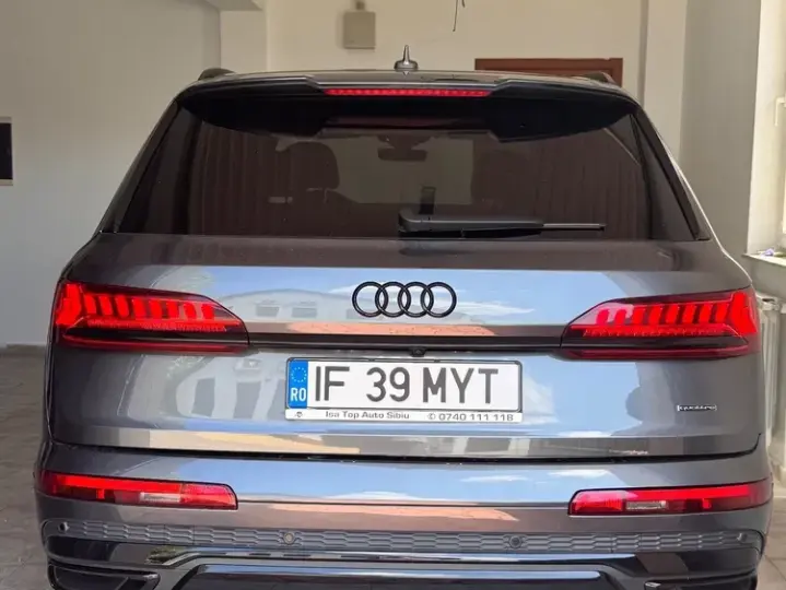 Audi Q7 4M