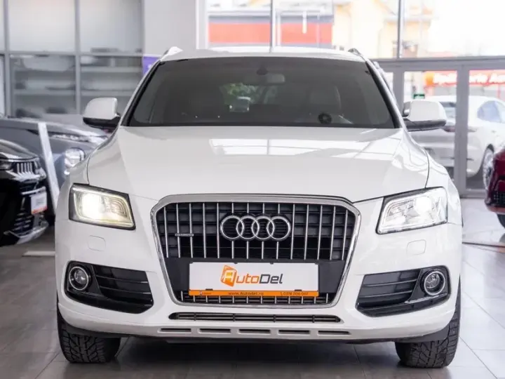 Audi Q5 8R 2.0 TDI Quattro S tronic