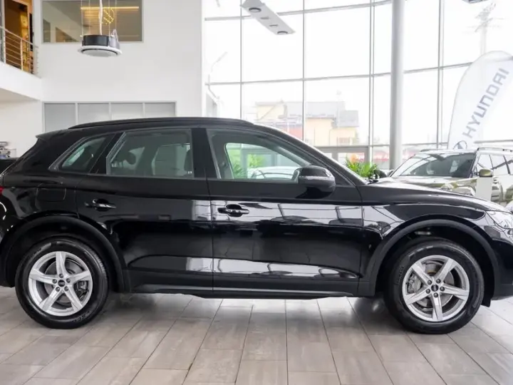 Audi Q5 FY 40 TDI quattro S tronic