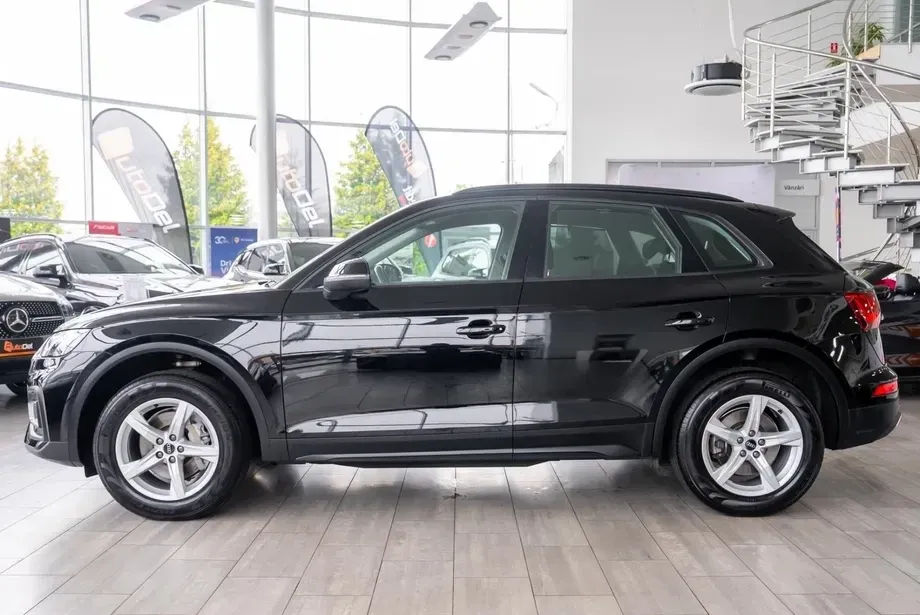 Audi Q5 FY 40 TDI quattro S tronic — imagine 5