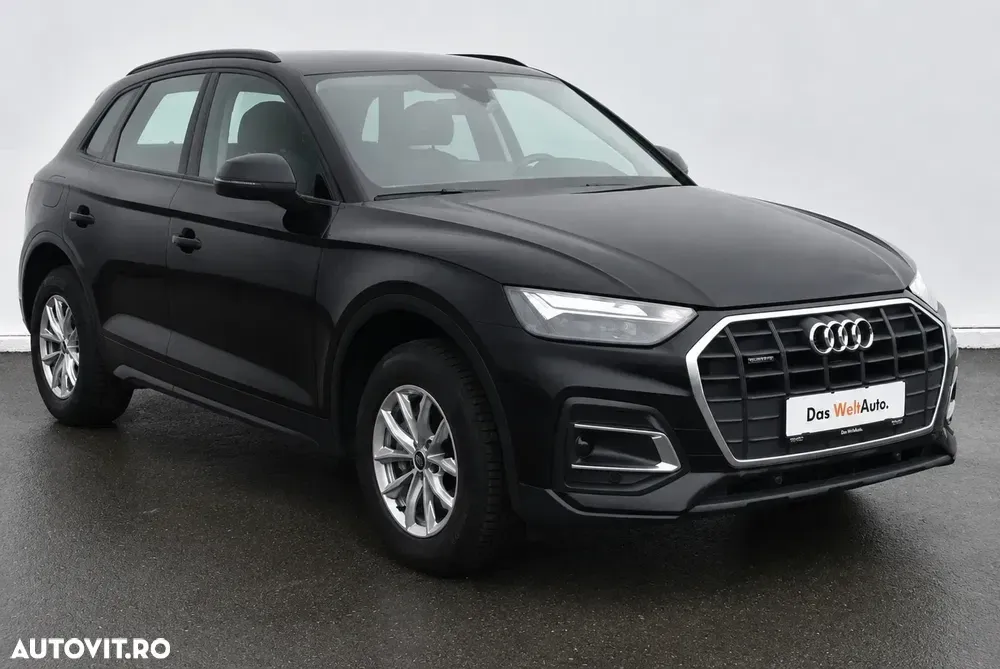 Audi Q5 FY 40 TDI quattro S tronic MHEV Basic — imagine 2